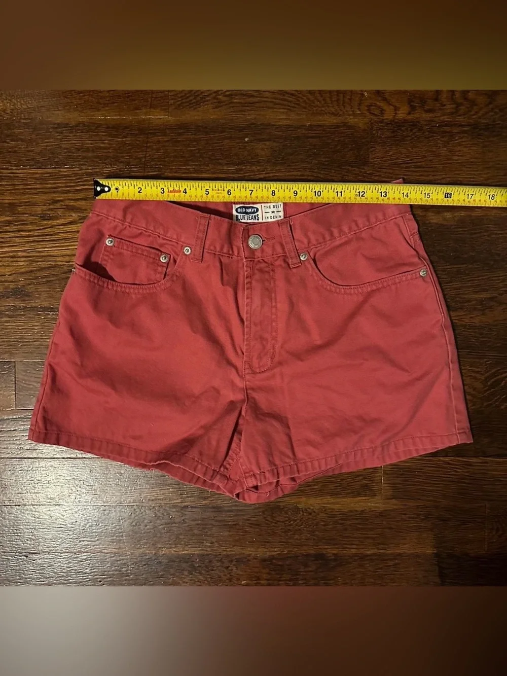 Women’s Y2K 2000’s Old Navy Red Coral Denim Shorts Size 6